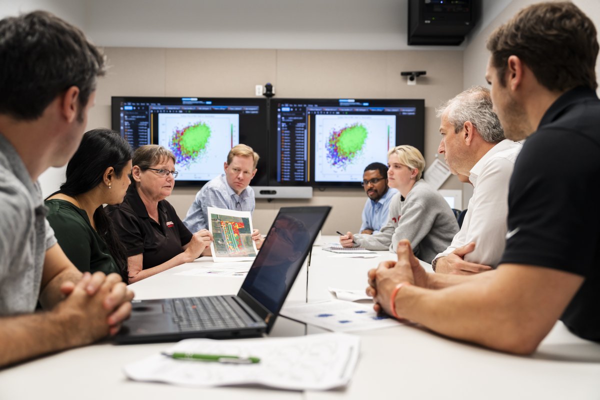CornellCASTFarm's tweet photo. #FutureFarm depends on transdisciplinary collaboration! CAST brings diverse expertise together from fields like #CornellAnSci, computing, engineering, economics, social science & vet medicine. #cornellCALS. https://t.co/0MrI3glt4W