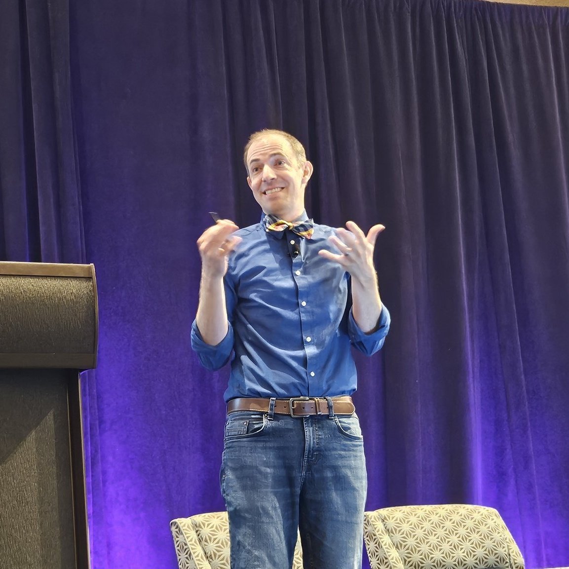 cossettej's tweet image. It was a pretty special opportunity to speak at #AAPTSM23 but even more amazing to meet so many physics teachers that I&apos;ve admired for years and see them go all in on an interactive crime scene session that I definitely didn&apos;t plan enough time for 😅