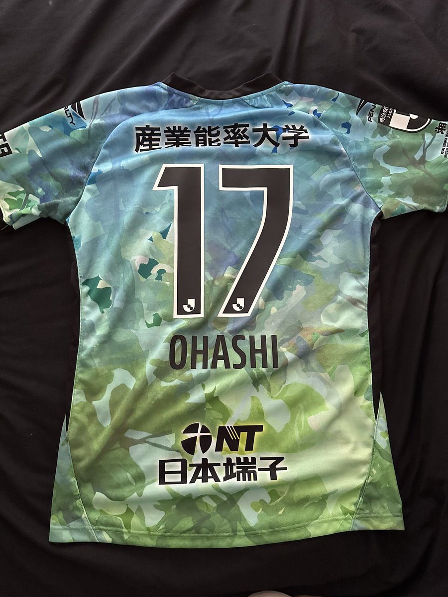 billy_billyk's tweet photo. Shonan bellmare, summer special. 

Japanese L - UK M 

BNWOT

@_FullKitWankers @shirt_x 

£60 posted https://t.co/tBeG5xFUtT