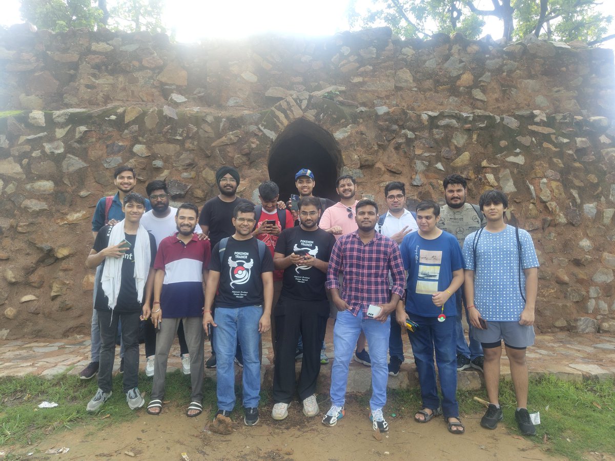 pogonewdelhi's tweet photo. Pokémon GO FEST 2024
DAY 1: Gotta Catch em All at Hauz Khas District Park + Deer Park.

Fest ended but memories are going to stay forever with New Delhi Squad.

@PokemonGoApp @PokemonGoAppIN @PokeProfNet
#PokemonGOFest2024 #PokemonGo #MeetYouOutThere #AaoKhelePokemonGo https://t.co/l81DQrKwE8