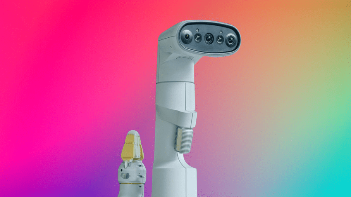juststamina's tweet photo. TechCrunch Minute: A Google robot shows off what Gemini can do https://t.co/d1VX9U7tee https://t.co/1BWovlxAWs