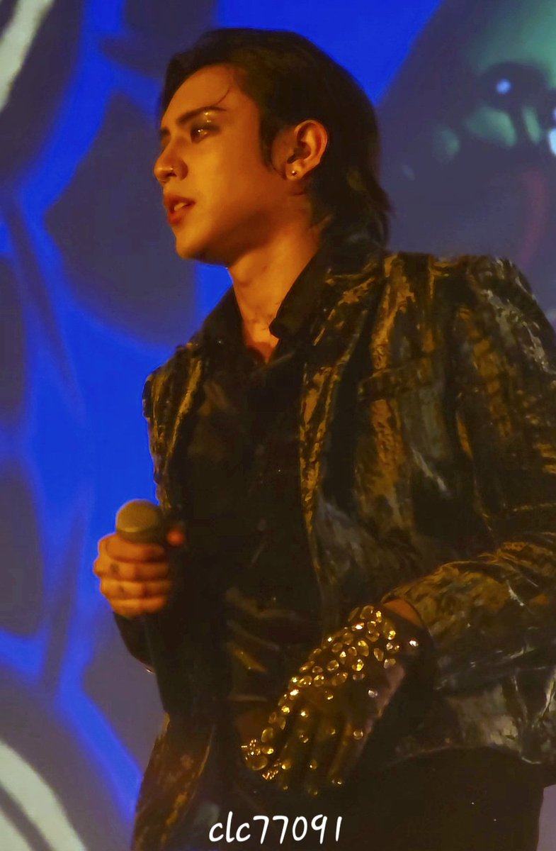 롬자님...✨️
아니 북부대공롬 어쩌구... 이거 로판이잔아

#DPRIAN
