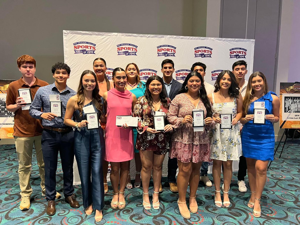 rgcg_athletics's tweet photo. Congrats to Rio Rattler senior Andres Cantu for being recognized as the Cesar Perez Scholarship recipient at this year’s RGV Sports Hall of Fame Banquet held at the Mission Event Center. RGCGISD is extremely proud of your accomplishments. @rgcgisd #hssm https://t.co/nOHvPjZ0eq