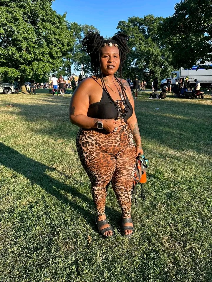 DiamondLeech0's tweet photo. Ticky was on di yard. 🤸🏽‍♀️✨ https://t.co/negwiWyr8Y