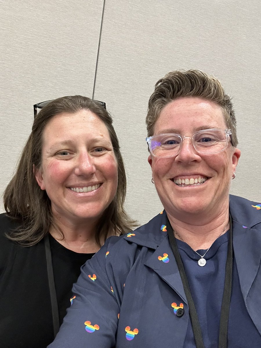 DChristian11's tweet photo. Beginning our journey with Southern Tier LDC with meet and greets making new friends! Thanks Kimberly for being my new friend. @kbryant423 #STLDC24 https://t.co/xGn7m09bfk
