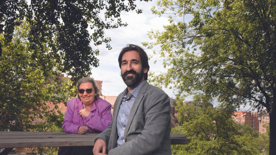 idisalud's tweet photo. . @elperiodico realiza un reportaje sobre la conversación sobre salud mental en la revista Nº 12 de @OHSanJuandeDios entre Mercè Torrentallé, presidenta de @SalutMentalCat,  y el psiquiatra y director médico de @cnsdlp y @csjdciempoz, Álvaro Pico.

👉 https://t.co/QjtiacCKzz https://t.co/qYwz5HaCSR