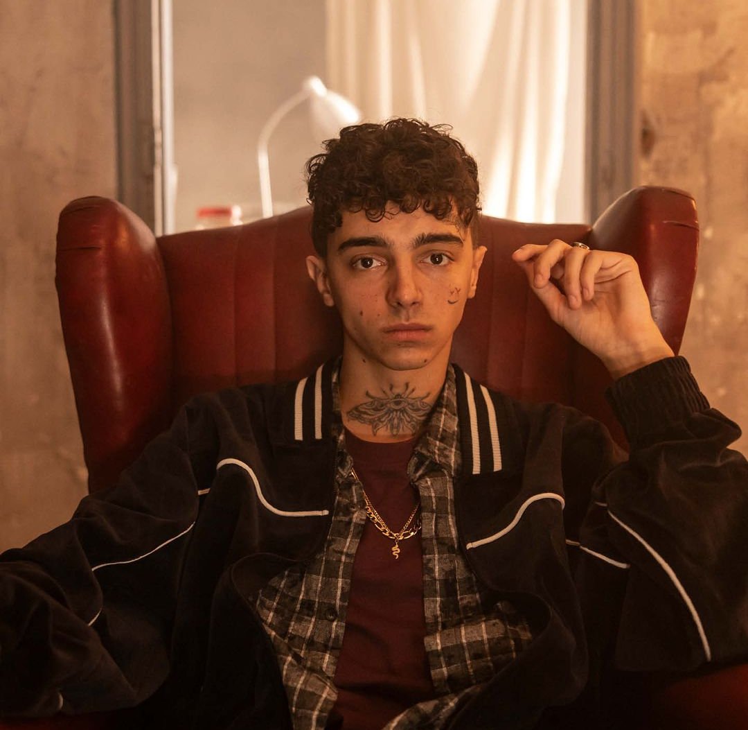 daily blas (@blasparchive) on Twitter photo 