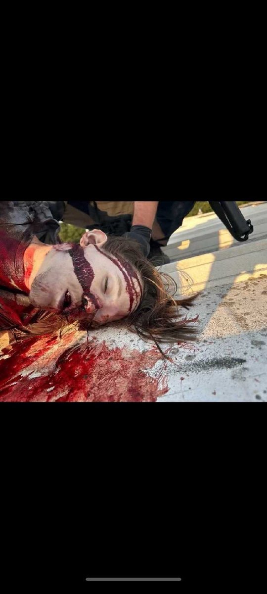 shanegrigg1's tweet photo. @lowe110711 Asked the gunman r the 50 year man that got kill are the other two people that got hurt fucking 🤡 https://t.co/WFzfQugn75