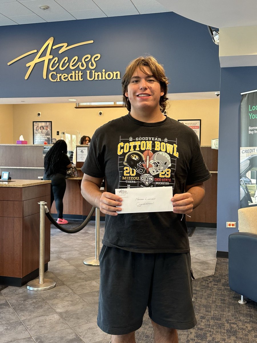 AccessCreditU's tweet photo. Congratulations to Nathan for being one of the lucky Robert M Sadler Scholarship winners. Best wishes for his future endeavors.
#scholarship #RobertMSadlerscholarship #Creditunion #accesscreditunion #Broadviewil https://t.co/0S32kOQnmm