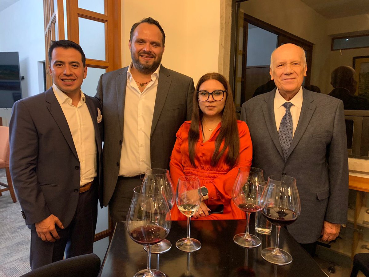Francisco José Plata Olvera tweet media