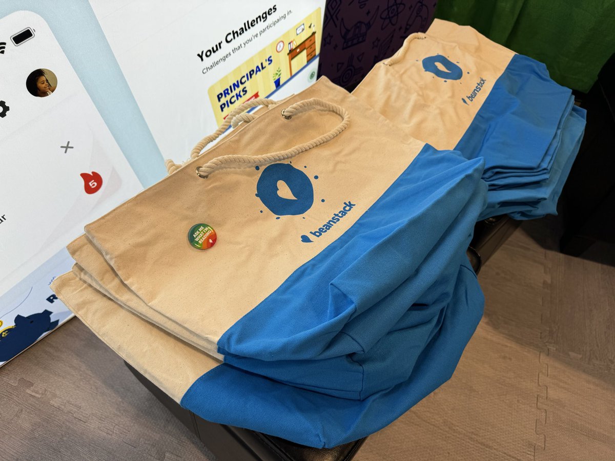 beanstackapp's tweet photo. We’re so excited to be here for the first time at the #principalsUNITED Conference! Swing by booth #1135 to say hi 👋 and talk to the #Beanstack crew and grab some swag! @NAESP @NASSP #zoobean #reading #readingapps #edtech #education #educators #principals https://t.co/47oubcVlgh