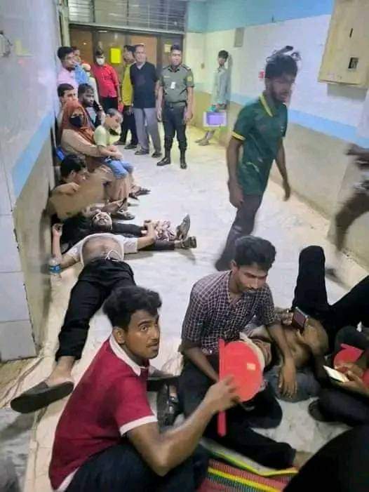 webvack's tweet photo. @AJEnglish #Save_Bangladeshi_students🙏 https://t.co/MOhOTfDoGV