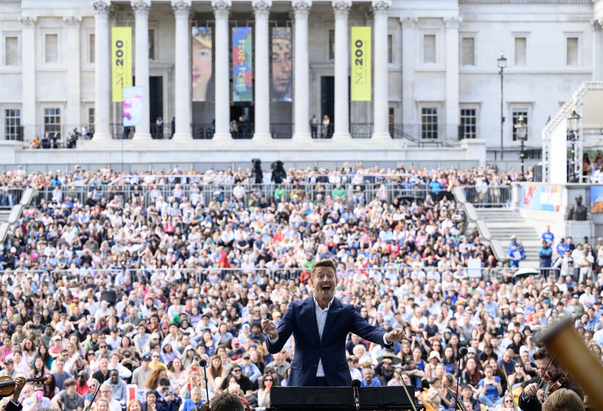 londonsymphony's tweet photo. On Saturday we held our annual #LSOBMWClassics in Trafalgar Square with @DuncanWardMusic taking us through pieces by Chabrier, Brahms, Joanne Lee, Stravinsky & John Williams.
We hope you all enjoyed!
#LetsDoLondon @BMWGroupCulture
📸Doug Peters & Kevin Leighton https://t.co/fAvDVgPgsI