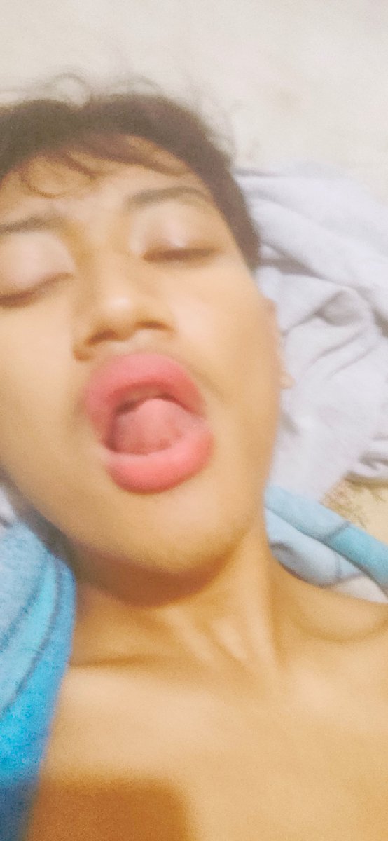 AkmalteaG's tweet photo. Emang salah yah kalo jadi uke tuh??, Eh,tapi kalo aku jilat mau gak yah😋😋 #uke #lgbt #Gay #cowok #boti #butuhteman https://t.co/dAI9hShRuz