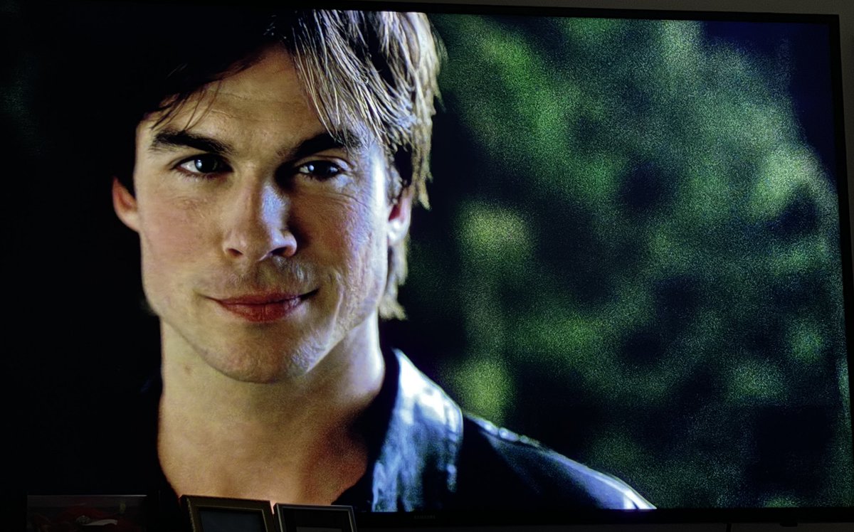 mbvm06's tweet image. Girls like bad boys 🐦‍⬛