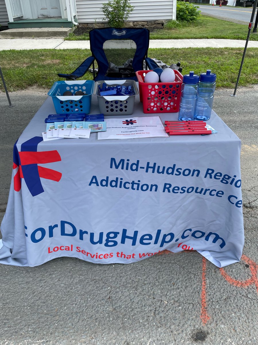 fordrughelp's tweet image. On Saturday, we were fortunate to table at Wurtsboro's Founders' Day Street Fair. Special thanks to the Wurtsboro Board of Trade for organizing such a fun event! #ForDrugHelp