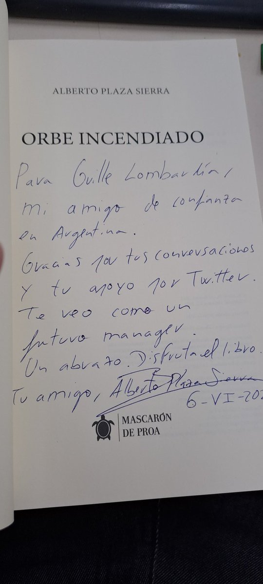 GHLombardia's tweet photo. Hoy recibí #OrbeIncendiado. Cruzó el charco. Y cruzó por amistad. Por eso es muy importante para mí. Además me enorgullece que esté dedicado por el autor. ¡¡Gracias @AlbertDel97 por las molestias que tomaste para hacermelo llegar!! https://t.co/4WCBQBJFj8