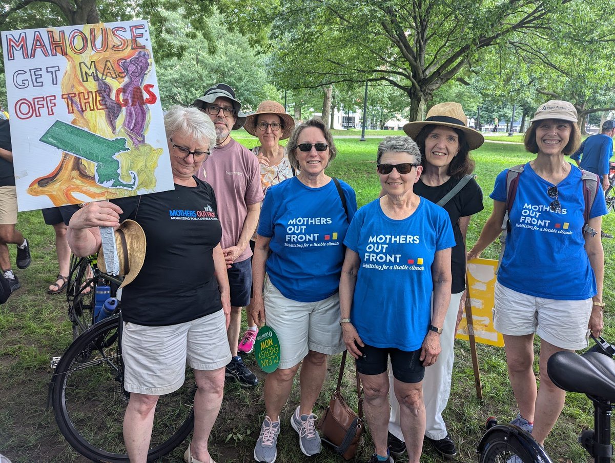 MOF members showed up at the Climate Justice Can't Wait Rally, led largely by youth leaders with calls for the legislature to do its job and pass a robust climate bill that includes the #EnvironmentalJustice measures left out by the Senate by the end of the legislative session.