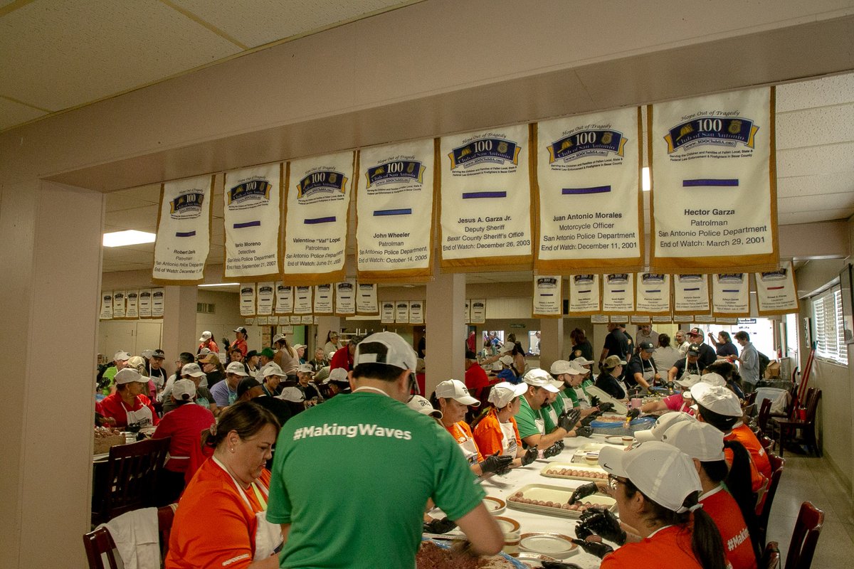 100ClubSA's tweet image. The 100ClubSA would like to give a HUGE thank you to every single attendee, volunteer, and sponsor for their contribution to our 26th Annual Spaghetti Dinner.
#SupportFirstResponders #SpaghettiDinner26 #100ClubSA