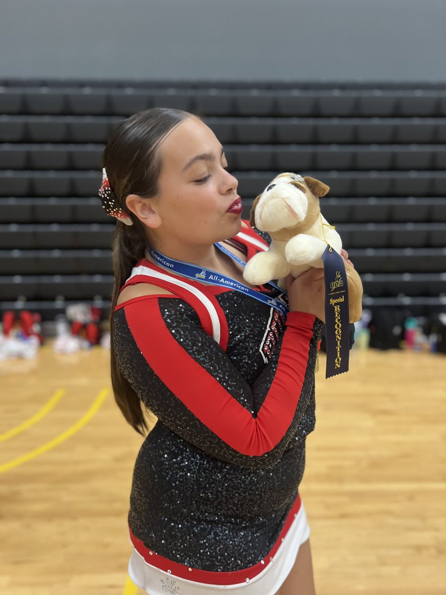 congratulations Ella on being this year’s first recipient of our team Bulldog, Prince. Your positive attitude, sense of humor, and joy made our camp so much fun.