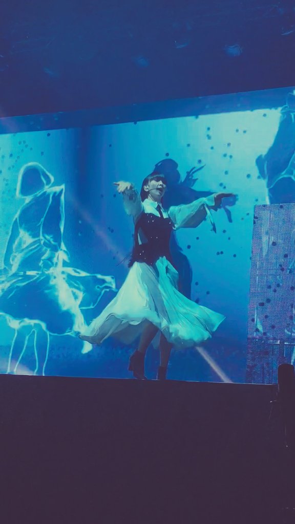 Perfume_tacos's tweet photo. バンコク公演にて。
ゴリゴリテクノで華麗に煽るゆかちゃんです。

#COPAsiaTour #prfm #PERFUMEBKK2024 https://t.co/TIDwqtrh12