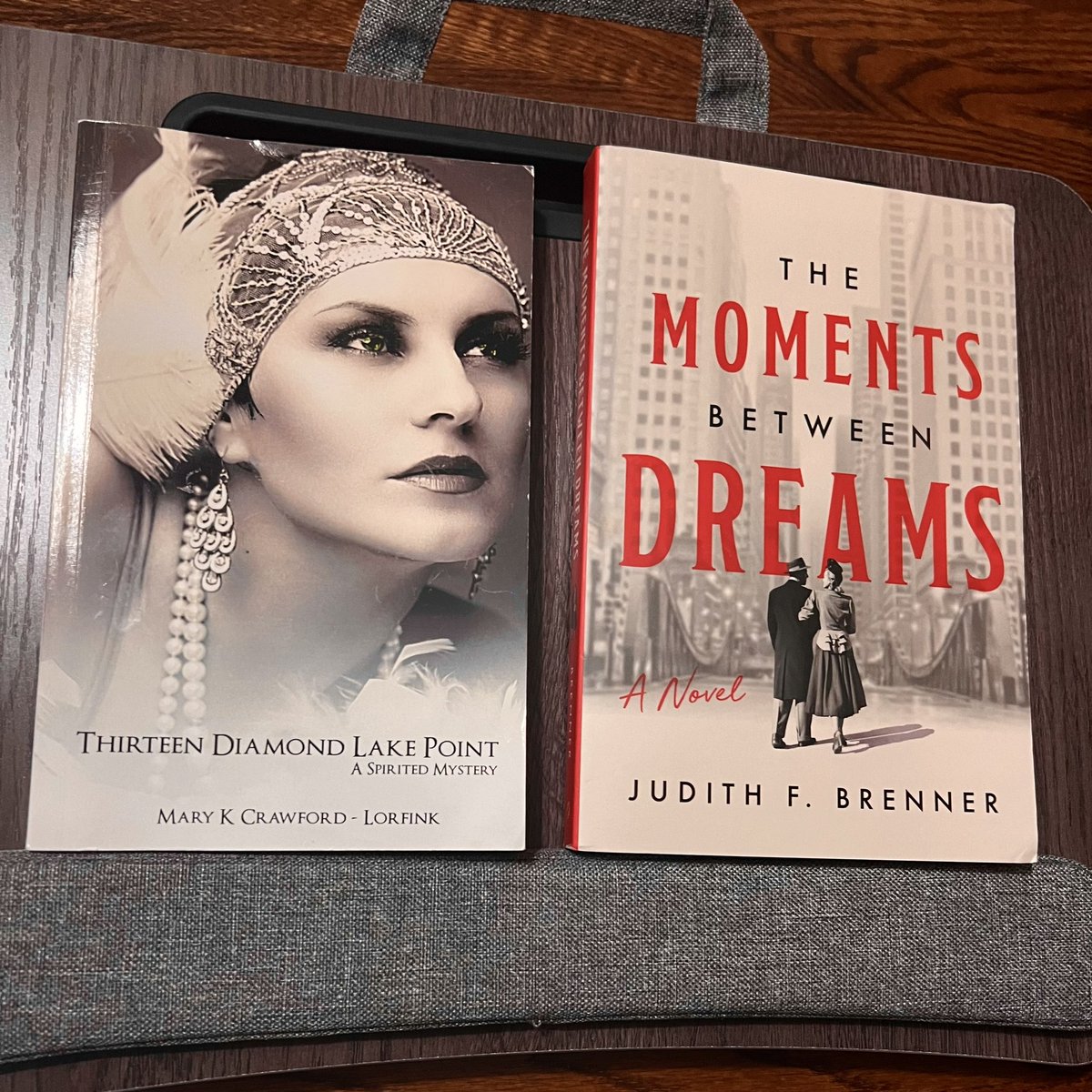 WriteEdit4U's tweet image. Rain doesn't stop readers from shopping for books at Farmers' Markets! I partnered with the author of 13 Diamond Point Lake, another Minnesota author. Fun day at Lake Elmo market. #momentsbetweendreams #fiction