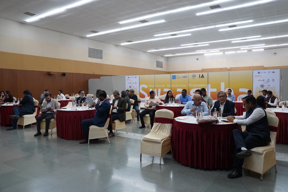 iaimpactlabs's tweet photo. We are thrilled to announce the successful launch of the Swaastha Healthcare Accelerator Programme in collaboration with Anant National University in presence of Shri Varun Barnawal, IAS, Collector of Banaskantha to support and nurture startups within the healthcare sector. https://t.co/cTTGraSAFL