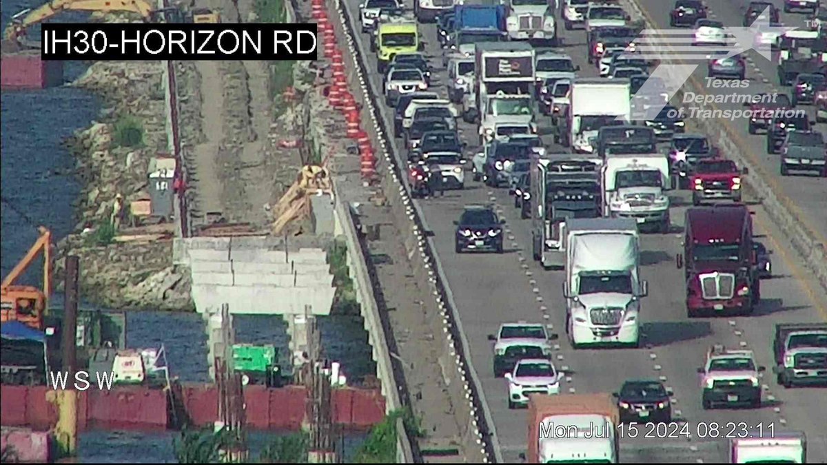 Code3TIMS's tweet image. Disabled Motorist | EB I-30 &amp;amp; Horizon Rd (Rowlett) | Right Lane Closed | NTX Wrecker Service On Scene | Merge Left | Use Caution in the Area.