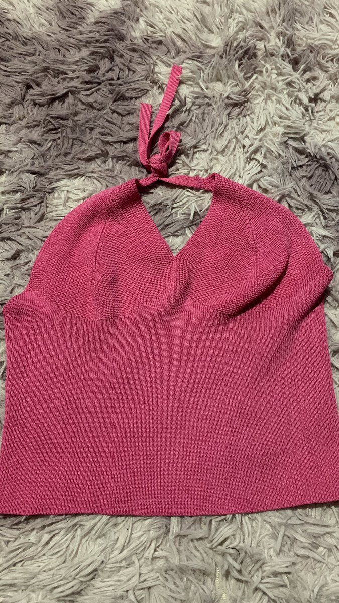 bibi_used's tweet photo. 1. เสื้อคล้องคอ ดำขาว มีฟองน้ำ 
อกได้ 36  💐
ราคา 50 บาท
2.เสื้อผูกคอ สีชมพู (ผ้าหนา)
อกได้ 38  💐
ราคา 80 บาท
#ส่งต่อเสื้อผ้ามือสอง #ส่งต่อเสื้อผ้ามือ2 #ส่งต่อเสื้อผ้า #เสื้อผ้ามือสอง #ส่งต่อ #ส่งต่อกระเป๋า  #โล๊ะตู้ #เสื้อผ้ามืองสองสภาพดี https://t.co/F2kE4iVeUn