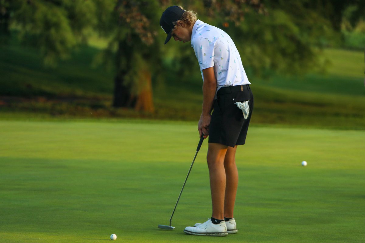 NebJuniorGolf's tweet photo. Getting dialed in! 👀 

The last week of regular season begins with today’s #CCC. This is a great opportunity for all NJG Members to collect big points at the end of the year. 

@5pointsbank | #CapitalCity https://t.co/DGu1JhaVlK