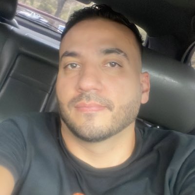 rocco8198's tweet photo. #NuevaFotoDePerfil https://t.co/Woo4paptPU