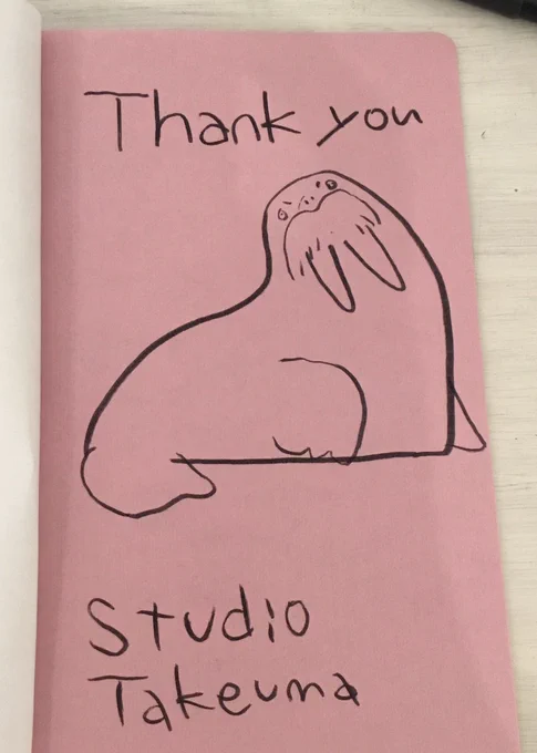 本屋Titleさん、在廊時にサイン本作成しました。
現在置いてる本は全部違う生き物描いてますので、好きなやつを選んでください。
よろしくお願いいたします☺️ 