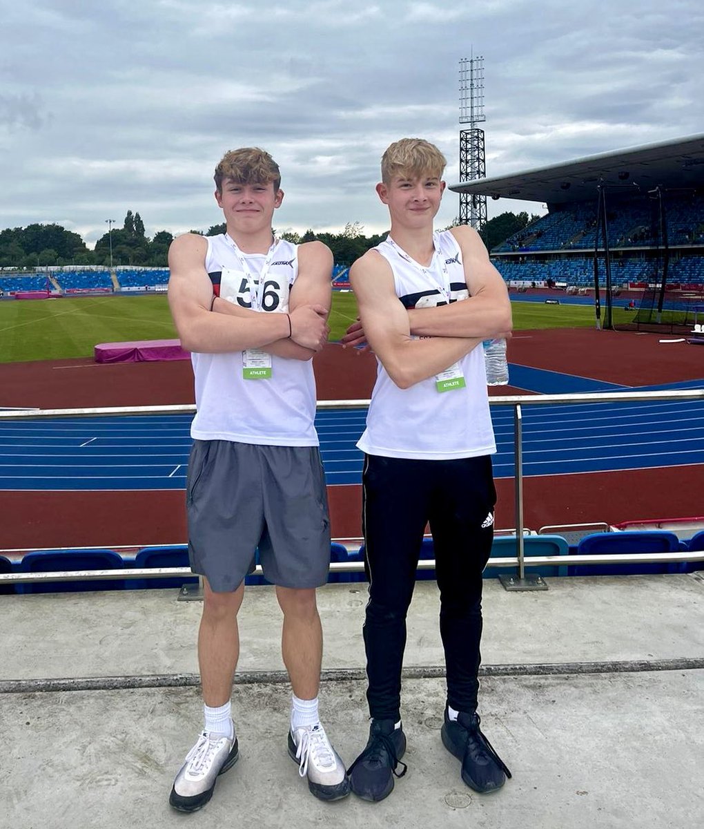 TaverhamHighPE's tweet photo. Well done to James, (alongside his brother Will), competing in the English Schools Championships. Competing in Long Jump, despite opposition of 17 great athletes, was placed 8th! Then competed in the mixed relay, after getting to the finals his team finished 5th out of 18 teams! https://t.co/e0vFZToKfH