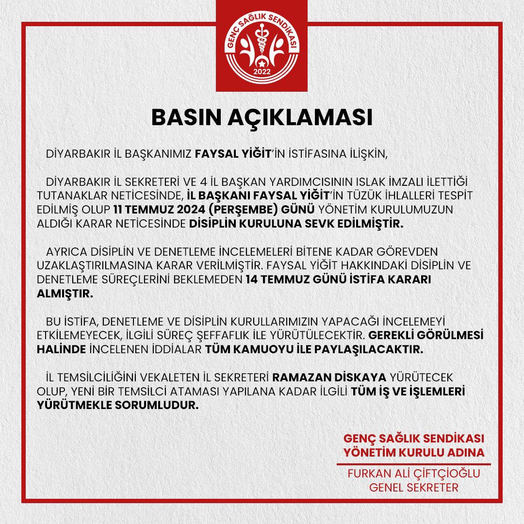 E sizi zaten açığa almışlar ? Başkanlık sıfatınız kalmamış ki 😊🤷🏻‍♂️ acaba ne işler dönderdiniz Faysal bey ? 
4 başkan yrd. Islak imza gönderiyor. Neler oluyor açıklar mısınız ? <a href="/Faysalyigit21/">Faysal YİĞİT</a>