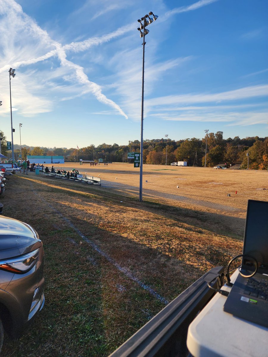HelmetMissouri's tweet photo. 🏟️Missouri Stadium Challenge 🏟️

Small Schools: Round 1

Thayer Bobcats

🆚

South Shelby Cardinals

Vote in the poll below 👇 https://t.co/tzwND9WFpu