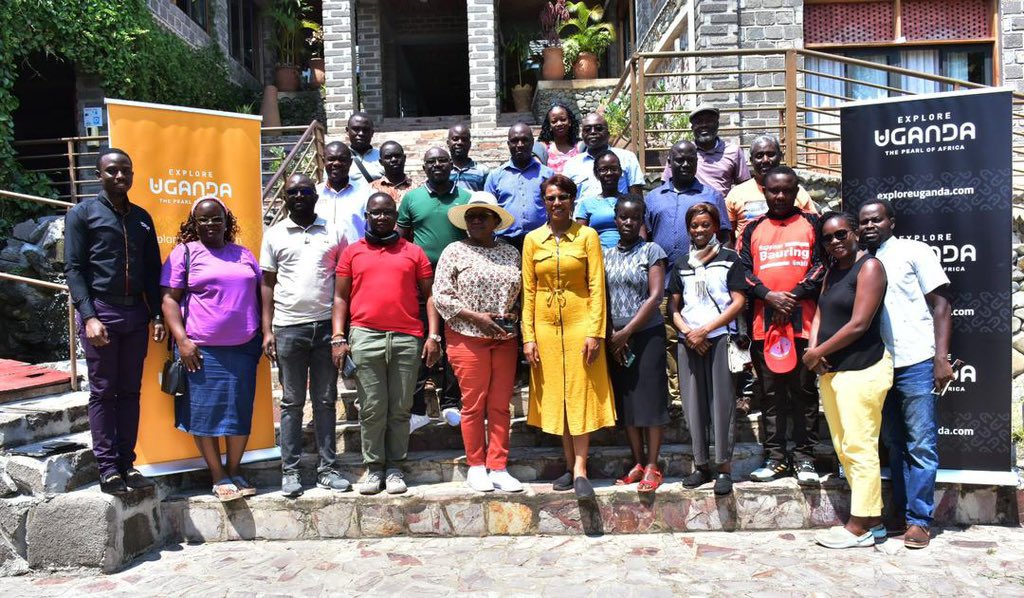 With accurate and responsible Uganda’s tourism potential reports , our tourism sector is staged to move miles 
To achieve this . <a href="/TourismBoardUg/">Uganda Tourism Board</a> spearheaded by CEO <a href="/LillyAjarova/">LillyAjarova</a>, hosted editors and news managers at <a href="/Kyangabi_Resort/">Kyangabi Crater Resort</a> , for discussions on the same for sustainable