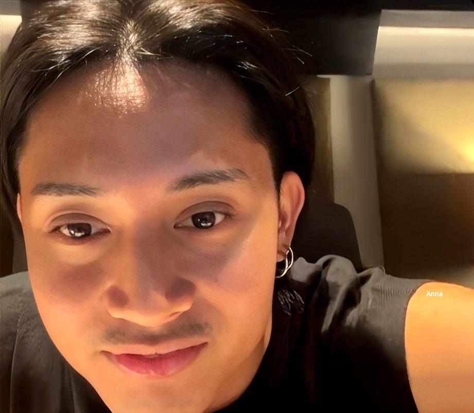 Anna_062020's tweet photo. Pogi lagi...
@felipsuperior #FELIP #SB19_KEN https://t.co/hrQtI83928