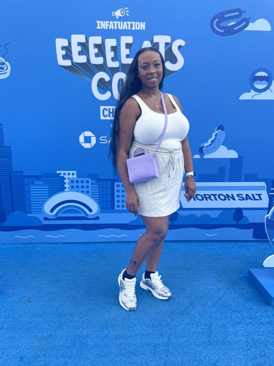 CiaraJibri's tweet photo. Thank you @Chase and @InfatuationCHI for having me at @eeeeeatscon! ✨
#eeeeeatscon
#eeeeeats
#hostedbyChase
#theinfatuation
#ChaseSapphire https://t.co/m7kgcJ0taL