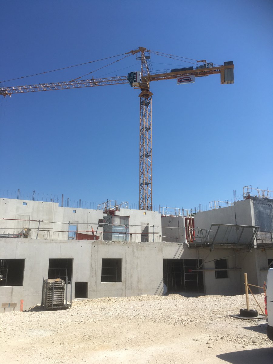 mutcomtoise's tweet photo. Les travaux avancent bien pour notre futur Ehpad de Valentigney.
La livraison de la chambre témoin est prévue en novembre 2024 et l’ouverture des Jardins de Pomone devrait avoir lieu dans le courant du premier semestre 2026.
crédit photos : Alain Mauvais 
#EHPAD #valentigney https://t.co/wS3GR4z6pQ