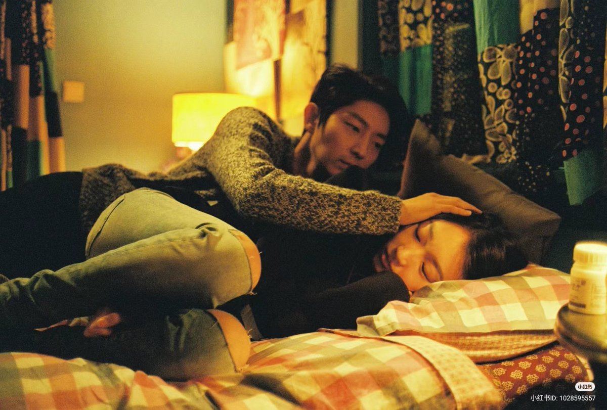 PortalJoonGiBR's tweet photo. 📸| 15.07.24 - Novas imagens de Lee Joon-gi e Zhou Dongyu no filme #NeverSaidGoodbye, de 2016, via xiaohongshu @ steve hung (staff)

[2/4]

©tks a lot, lydialiem
#LeeJoonGi #이준기 https://t.co/HYUngG10Qc