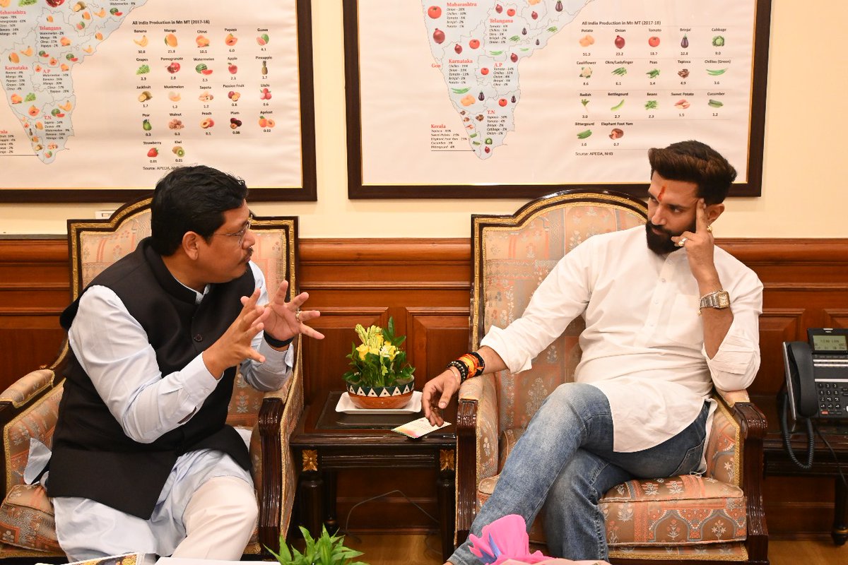 iChiragPaswan's tweet image. मेरे मित्र व मेघालय के माननीय मुख्यमंत्री श्री @SangmaConrad जी से आज नई दिल्ली के पंचशील भवन में मुलाकात हुई। बैठक के दौरान मेघालय में खाद्य प्रसंस्करण उद्योग क्षेत्र के विस्तार को लेकर चर्चाएं हुई।

#ProcessingForProsperity
#WorldFoodIndia2024