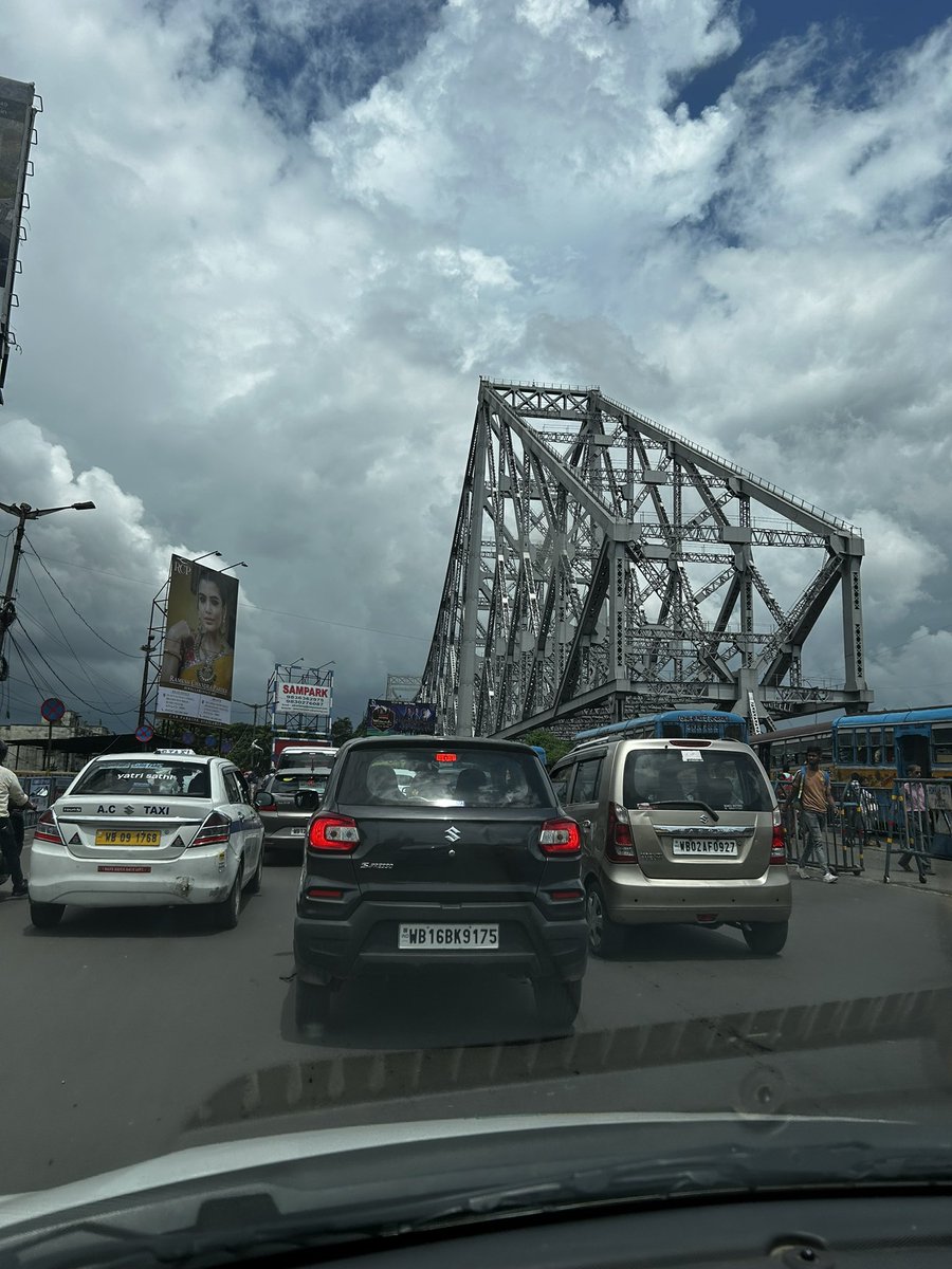 tanuj_er's tweet photo. Heavy Rain lashes at #Kolkata #Monsoon2024 #WeatherUpdate #JulyRain @indiametsky @WeatherRadar_IN https://t.co/SAwEhnmQJA