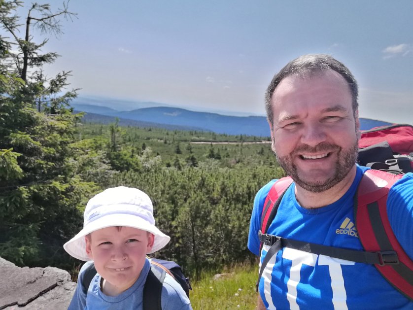 DanielPuciato's tweet photo. Meldujemy się ze Szrenicy. Dajcie spokój z tą polityką i inną robotą i chodźcie w góry. Tu jest Wszystko 🙂👣🙏. https://t.co/ggnhuKhOWj
