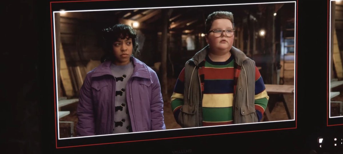 011scenes's tweet photo. FIRST LOOK AT STRANGER THINGS SEASON 5 https://t.co/MMI1rRmmhh