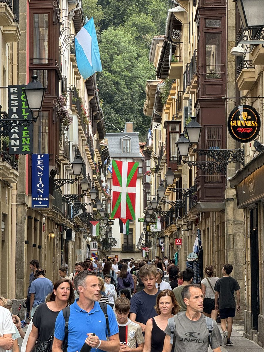LowestFreedom's tweet photo. Basque4Palestine https://t.co/k9dHSEZdRJ