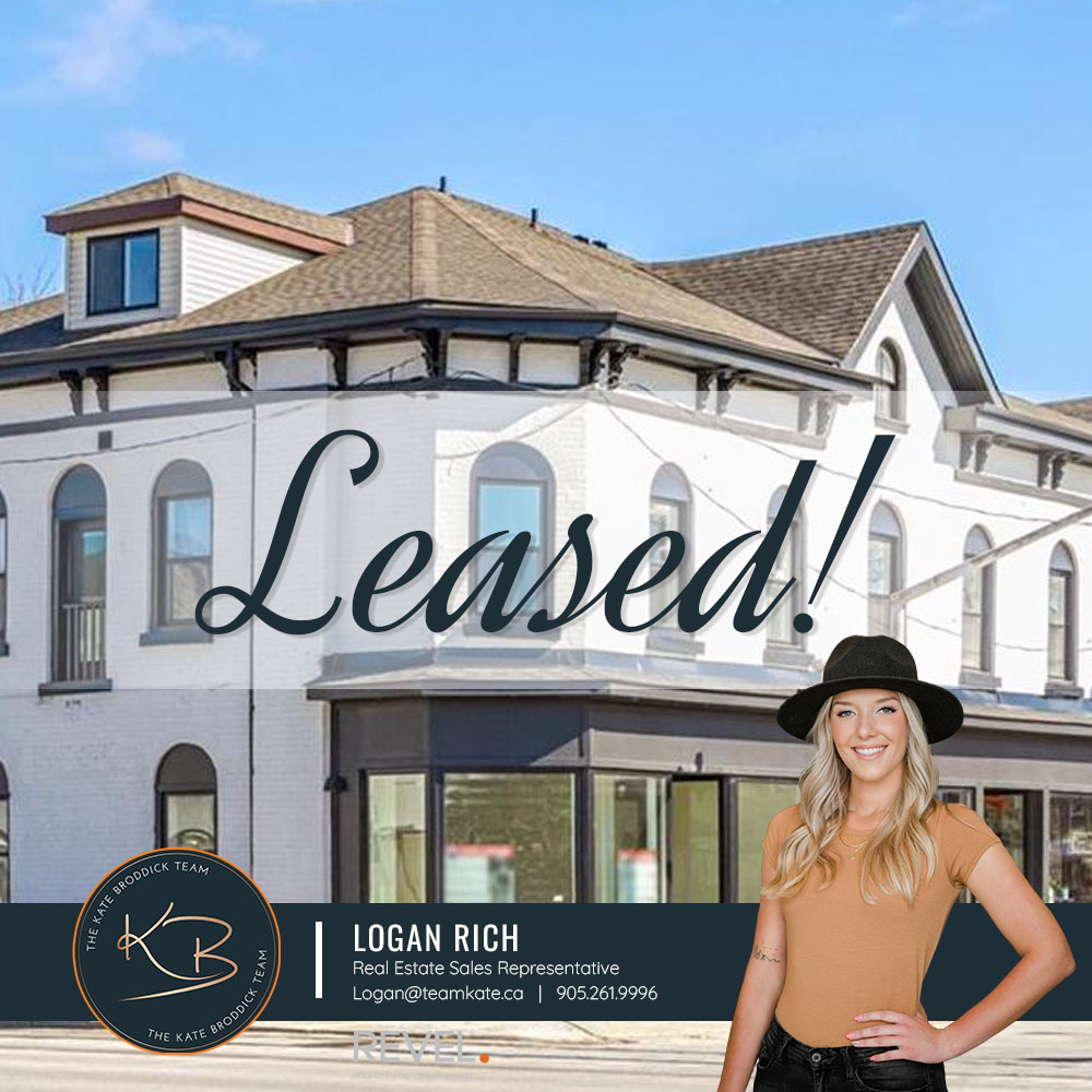 TeamKateAgents's tweet photo. #Leased! We are celebrating #AgentLogan's tenant clients, Kelly and Sky, who Logan brought together with her landlord client to get 3-302 Colborne Street in #Brantford leased! Congratulations! #RealEstate
Revel Realty Inc. - The Kate Broddick Team
Logan Rich - Sales Rep https://t.co/6di3eDgcvA