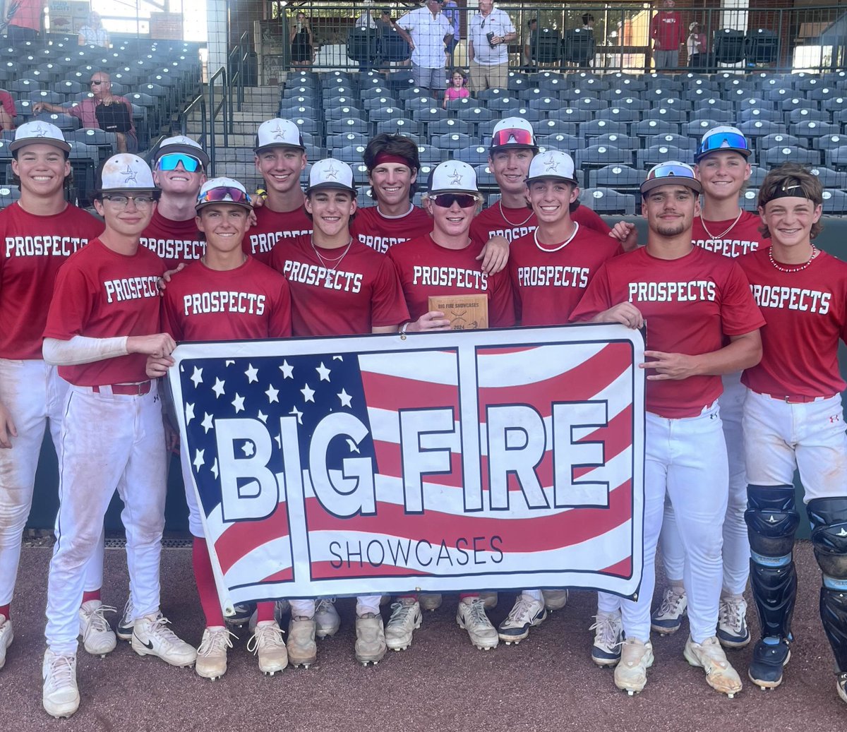 🏆15u Hawg World Series Champions🏆

2027 Prospect Black 🔥

#bigfire #champs