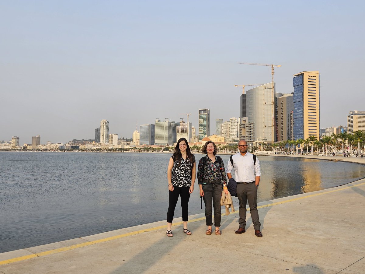 Dr Kathryn Goodenough (@kmgoodenough) on Twitter photo Last week a <a href="/BritGeoSurvey/">British Geological Survey</a> team had an excellent visit to Luanda, #Angola, arranged by <a href="/ukinangola/">UK in Angola</a>. We met with a variety of stakeholders, focusing on issues around sustainability, resources and geohazards along the Lobito Corridor. Last week a <a href="/BritGeoSurvey/">British Geological Survey</a> team had an excellent visit to Luanda, #Angola, arranged by <a href="/ukinangola/">UK in Angola</a>. We met with a variety of stakeholders, focusing on issues around sustainability, resources and geohazards along the Lobito Corridor.