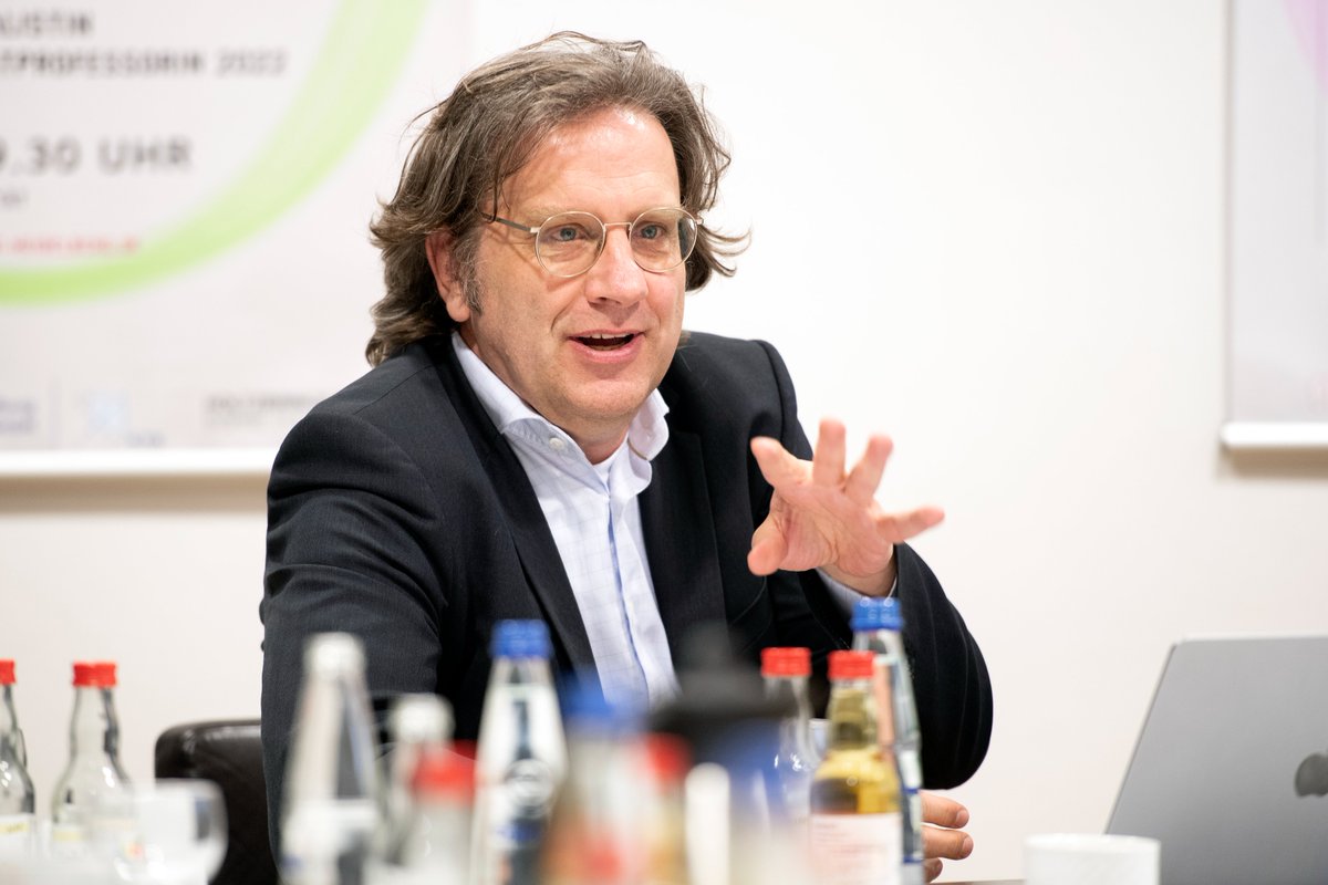 #Marsilius-Fellow Joachim Kurtz berichtet heute aus #sinologischer Perspektive über die Entwicklung des Projekts „Die #Kunst der #Täuschung“. Er geht dabei insbesondere auf Täuschungsstrategien von Quacksalbern und Winkeladvokaten im China des 17.-19. Jahrhunderts ein.