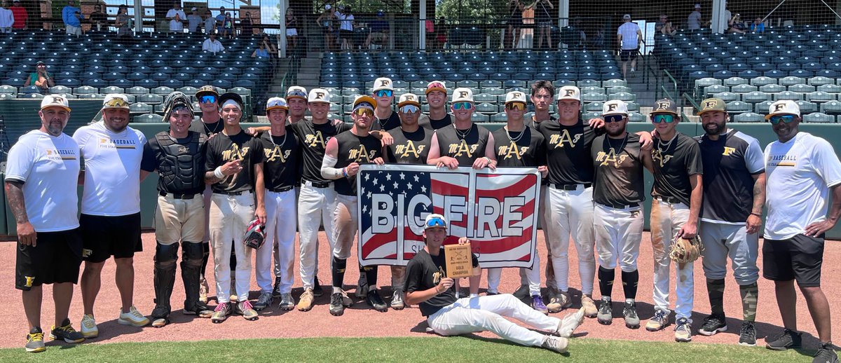 🏆18u Hawg World Series Champions🏆

Star Arkansas 18 Black 🔥

#bigfire #champs